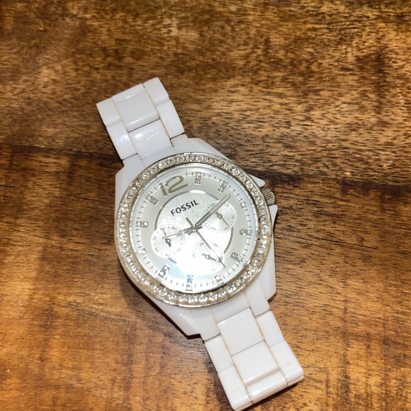 Fossil Watch - Picture 2 of 3